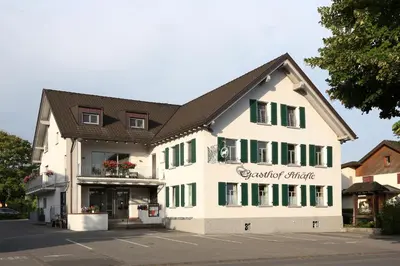 Das Gebäude in dem sich das Hotel befindet