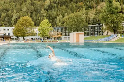 Der Swimmingpool an oder in der Nähe von Bergpanorama