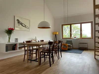 Ein Sitzbereich in der Unterkunft Gamsfels Petronella Galeriewohnung