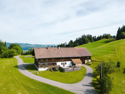 Naturlandschaft in der Nähe des Bauernhofs