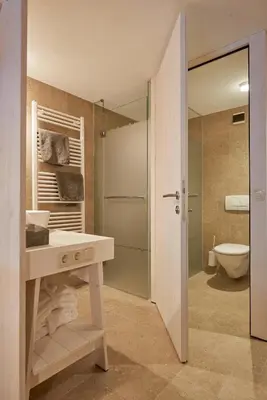 Ein Badezimmer in der Unterkunft Hotel Rössle