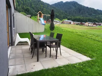 Ein allgemeiner Bergblick oder ein Berglick von der Ferienwohnung aus