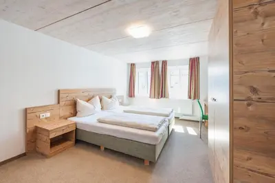 Ein Bett oder Betten in einem Zimmer der Unterkunft Motel Engel - self checkin