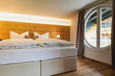 Ein Bett oder Betten in einem Zimmer der Unterkunft Haller's Apartments