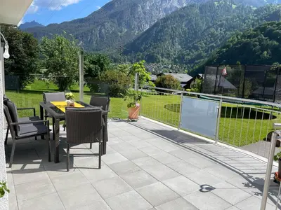 Ein allgemeiner Bergblick oder ein Berglick von der Ferienwohnung aus