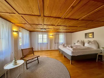 Ein Bett oder Betten in einem Zimmer der Unterkunft Charmantes Bauernchalet Alois