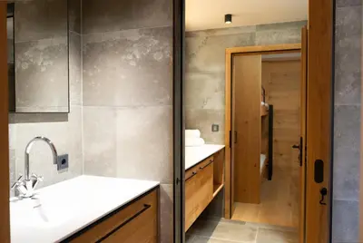 Ein Badezimmer in der Unterkunft Heimat 1495m Appartement TYP 5