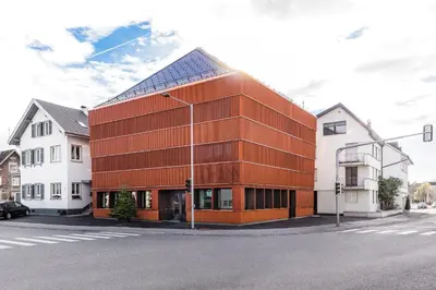 Das Gebäude in dem sich das Hotel befindet