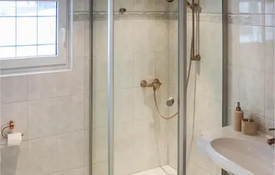 Ein Badezimmer in der Unterkunft Ferienhaus - Wald Am Arlberg