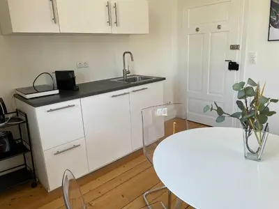 Küche/Küchenzeile in der Unterkunft Studio im Zentrum von Lochau, #4