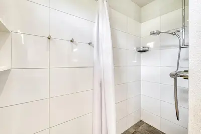 Ein Badezimmer in der Unterkunft Haus Haemmerle mit Ski in - Ski out