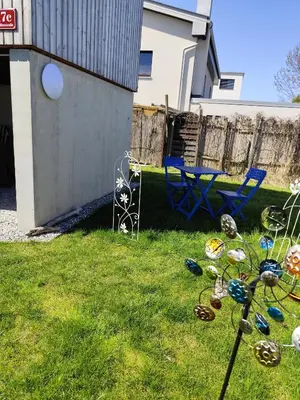 Ein Garten an der Unterkunft Little Tiny Village Haus 4