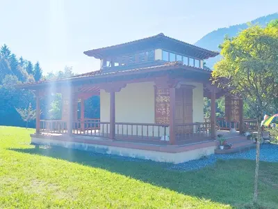 Das Gebäude in dem sich die Ferienwohnung befindet