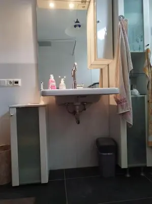 Ein Badezimmer in der Unterkunft 100qm - Räumlichkeiten, Bregenz am Bodensee