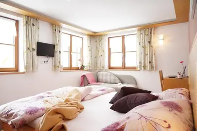Ein Bett oder Betten in einem Zimmer der Unterkunft Haus Schwendinger