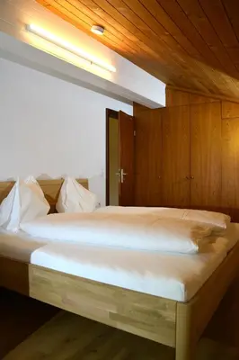Ein Bett oder Betten in einem Zimmer der Unterkunft Ferienwohnung Ziersch