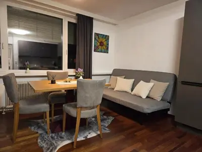 TV/Unterhaltungsangebot in der Unterkunft Loki's Apartment