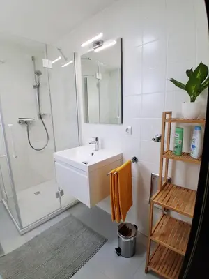 Ein Badezimmer in der Unterkunft Top12 Apartmenthaus Sonnenschein