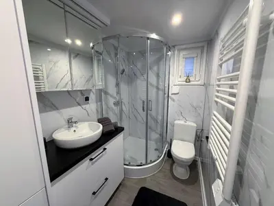 Ein Badezimmer in der Unterkunft TRB - Tiny Room Bodensee 2