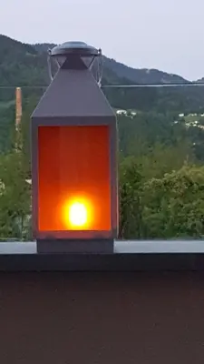 Ein allgemeiner Bergblick oder ein Berglick von der Ferienwohnung aus