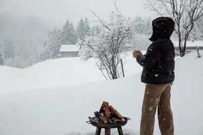 Am Sonnenhang im Winter