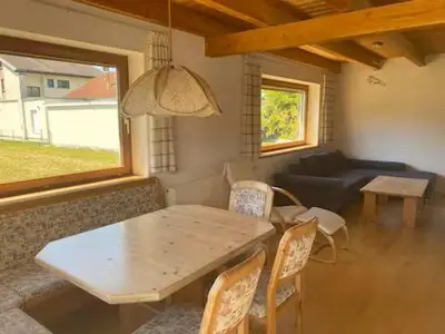 Ein Sitzbereich in der Unterkunft Ferienhaus Wolfurt