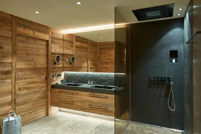 Ein Badezimmer in der Unterkunft Chalet Alpha LUXURY Spa
