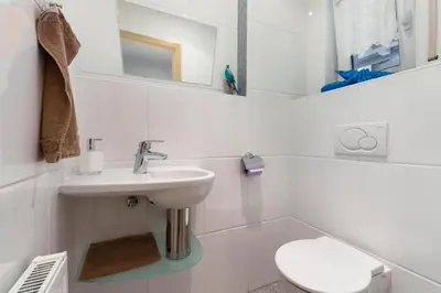 Ein Badezimmer in der Unterkunft Haus Röcken