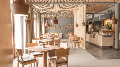 Ein Sitzbereich in der Unterkunft JUFA Hotel Montafon