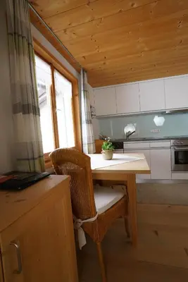 Küche/Küchenzeile in der Unterkunft Mein Elternhaus Gästehaus Waltraud Fink