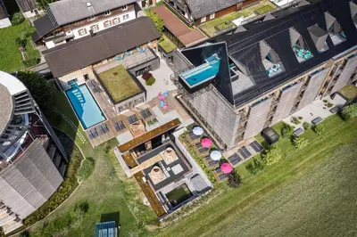Der Swimmingpool an oder in der Nähe von GAMS zu zweit