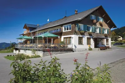 Das Gebäude in dem sich die Pension befindet