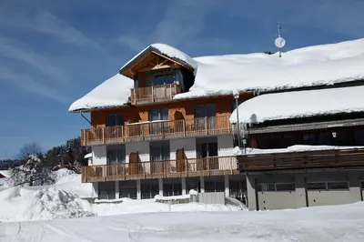 Gasthof Hirschen im Winter