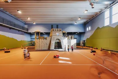 Tennis und/oder Squash in der Unterkunft Familienhotel Lagant oder in der Nähe