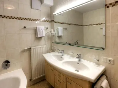 Ein Badezimmer in der Unterkunft Pension Walkerbach