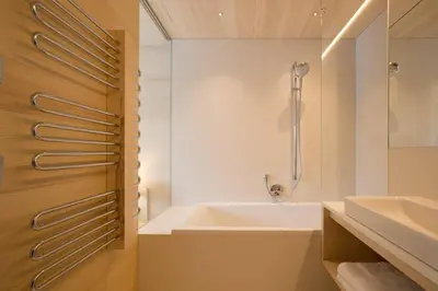 Ein Badezimmer in der Unterkunft WarthsAp Apartmenthaus