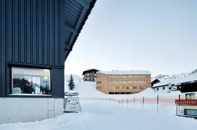 WarthsAp Apartmenthaus im Winter