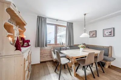 Ein Sitzbereich in der Unterkunft Bühlhof Appartements