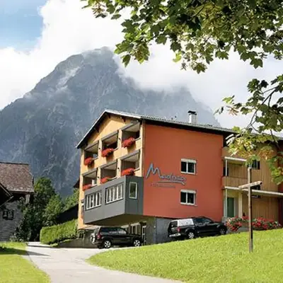 Hotel Garni Madrisa