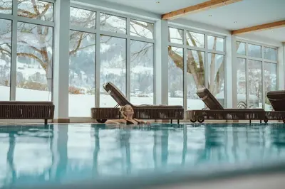 Der Swimmingpool an oder in der Nähe von Hotel Vitalquelle Montafon