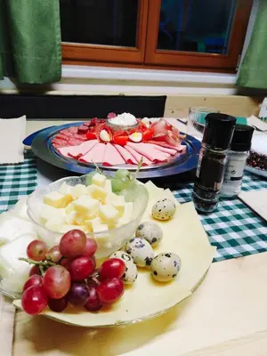 Essen in der Ferienwohnung oder in der Nähe