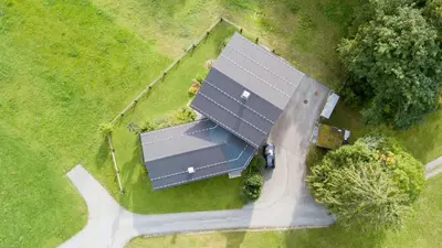 Das Gebäude in dem sich die Ferienwohnung befindet