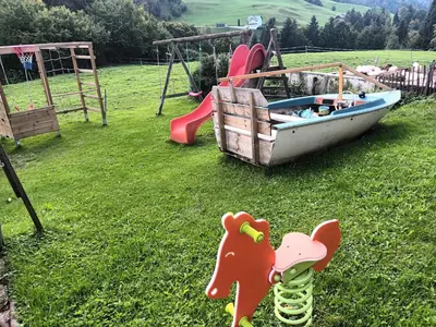 Ein Kinderspielbereich in der Unterkunft Haus Hagspiel