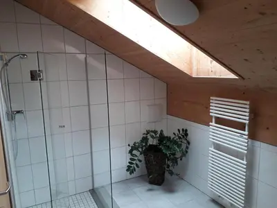 Ein Badezimmer in der Unterkunft Haus Hagspiel