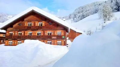 Kinderbauernhof im Winter