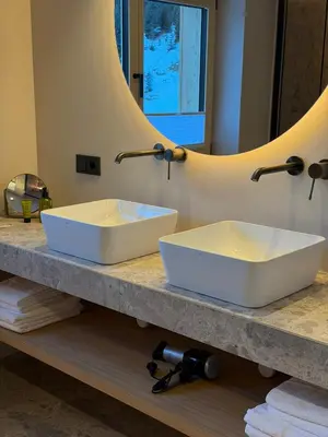 Ein Badezimmer in der Unterkunft Almrösle Apartments