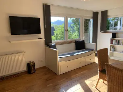 TV/Unterhaltungsangebot in der Unterkunft Ferienwohnung Drachennest mit Sonnenterrasse