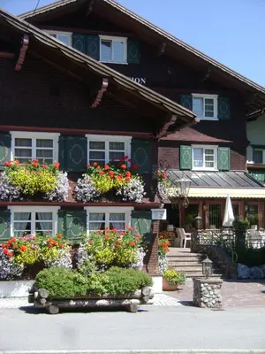 Das Gebäude in dem sich das Hotel befindet