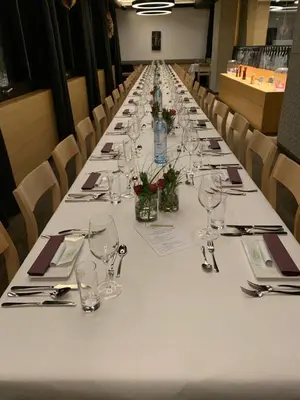 Ein Restaurant oder anderes Speiselokal in der Unterkunft Der Löwen, Löwen Betriebs- und Management GmbH