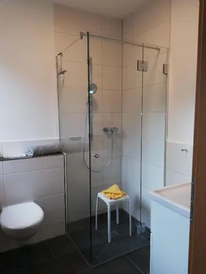 Ein Badezimmer in der Unterkunft Ferienwohnung Anton Künzler